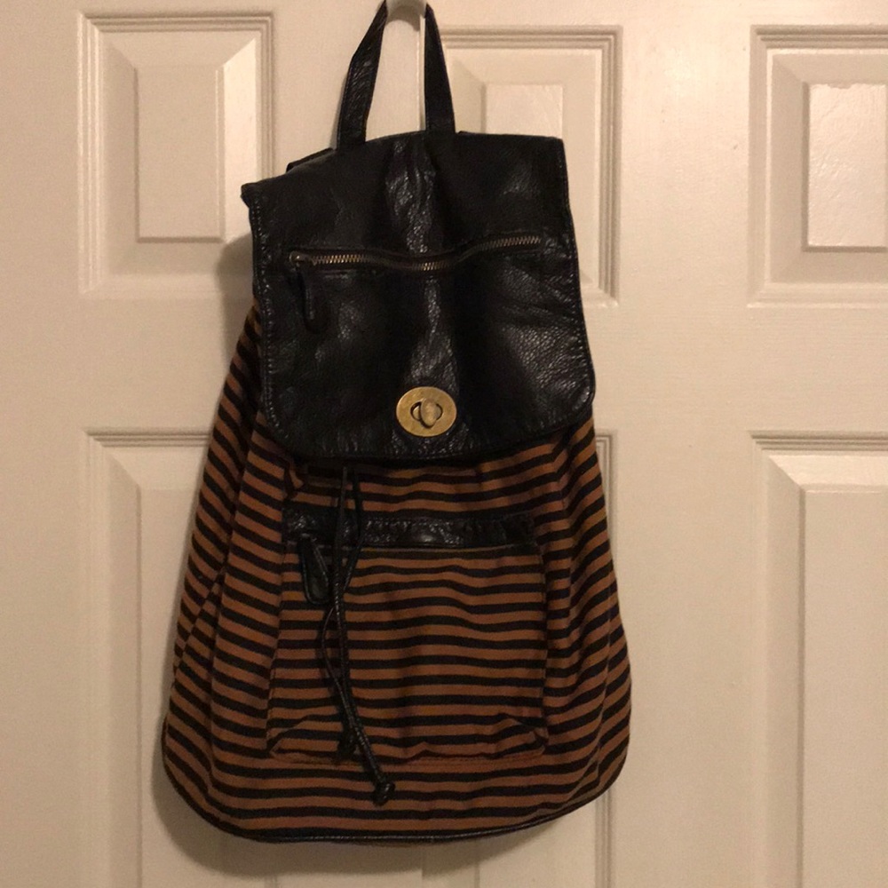Cloth backpack